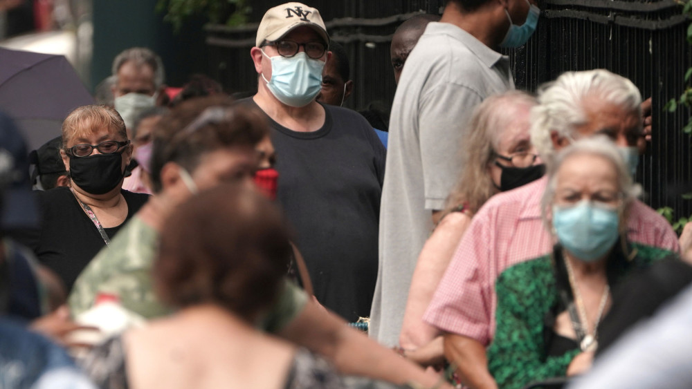 约翰·弗雷达|八旬夫妇因新冠同时去世，2天前儿子刚刚死于新冠