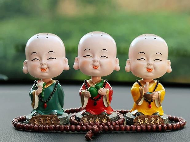 金庸|“人生初期，要以奇谋赚钱”：人的三个阶段，需要不同的禀赋