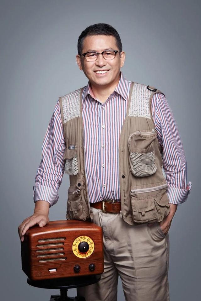 在曾德钧眼中,猫王并非单一的收音机器,更是一种生活方式的追求,也是