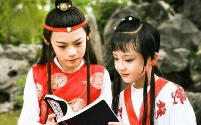 红楼梦|红楼梦中的五大才女，如果让你选一位回家，一位当丫鬟，你选谁？