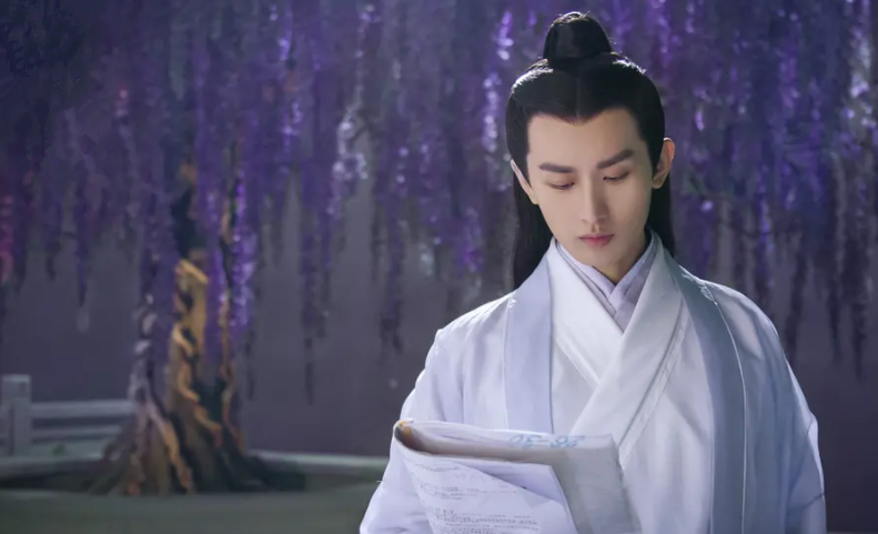 仙侠剧|仙侠剧《琉璃》太油腻了，女主掉进男主的浴桶、还吃他手上的甜酱