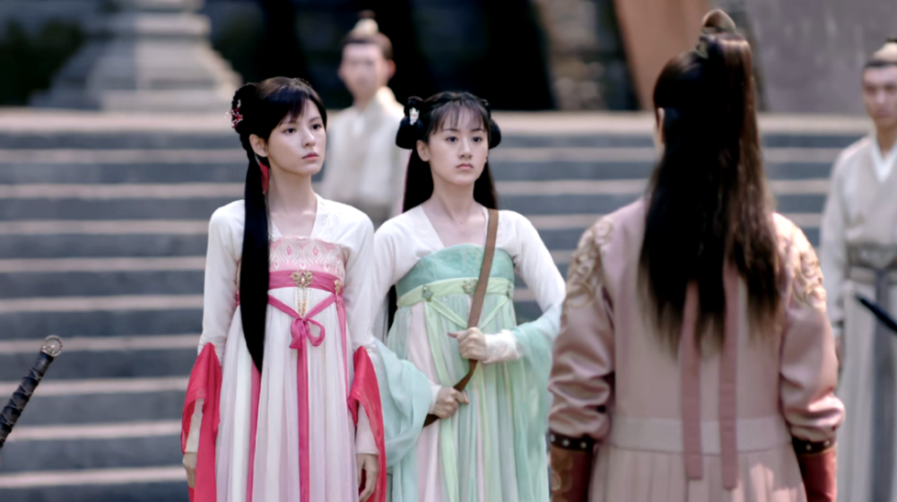 仙侠剧|仙侠剧《琉璃》太油腻了，女主掉进男主的浴桶、还吃他手上的甜酱