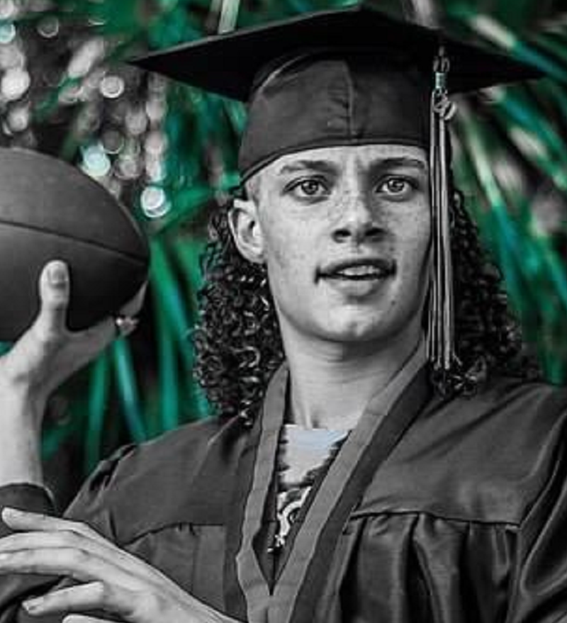 克特曼|16岁男孩和女友吵架后一枪打死女孩朋友，还嘲讽死者：长得真吓人