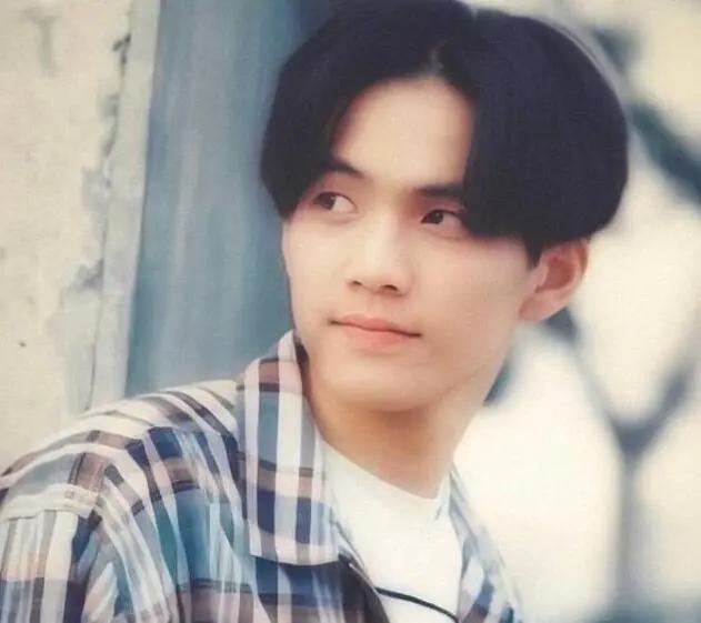 钟汉良|钟汉良街舞现场不服老，拼命三郎事业几度浮沉，曾和范晓萱传绯闻