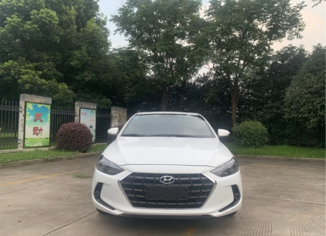 打算入手北京现代领动,1.4t版本家用合适吗?全款落地价要多少钱