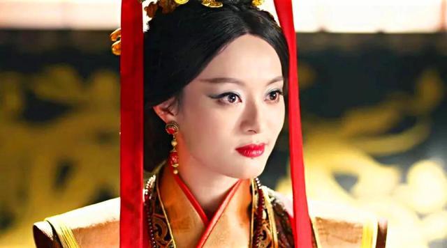 闫妮|闫妮获奖引“满贯视后”讨论，蒋雯丽实至名归，孙俪被指“最水”