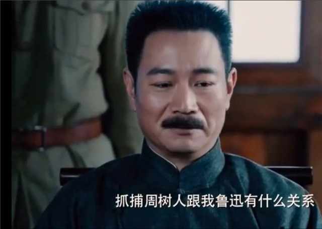 赵睿|赵睿双手合十致歉被撞摄影师：当时对抗太激烈！对方大度：理解