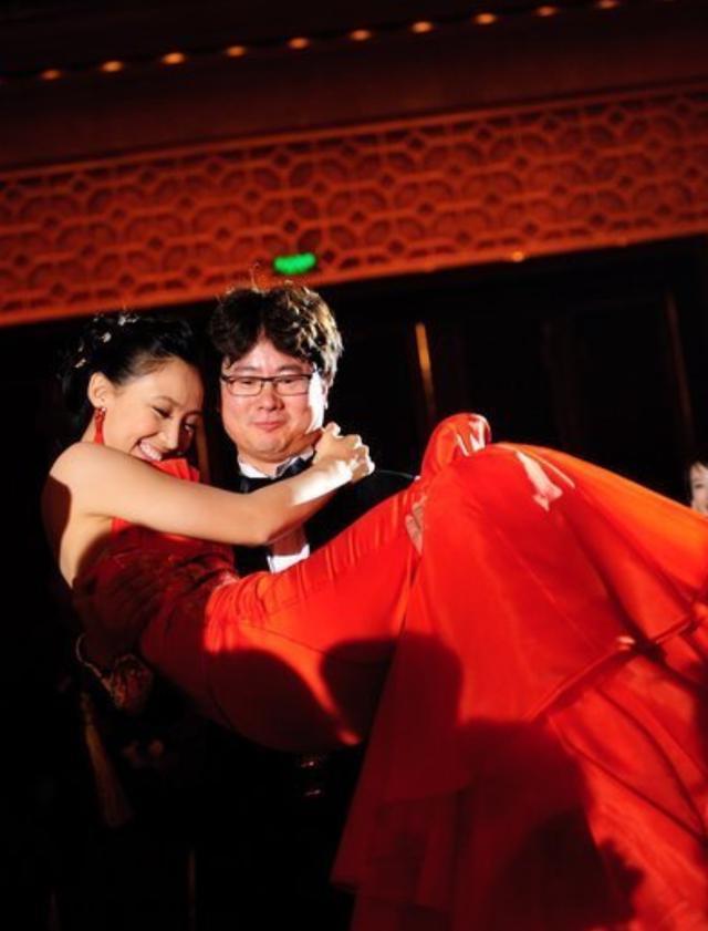 白百何|她与白百何文章是同学，27岁嫁入豪门，29岁被丈夫刺死在家中