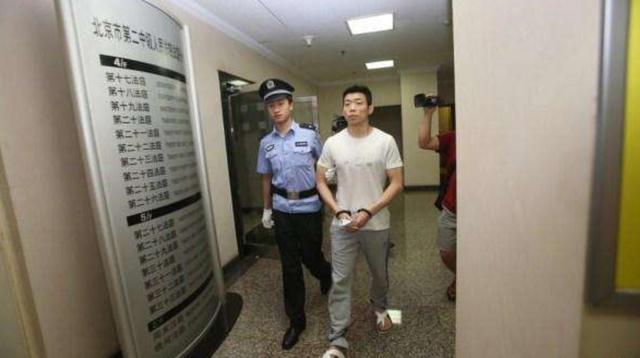 白百何|她与白百何文章是同学，27岁嫁入豪门，29岁被丈夫刺死在家中