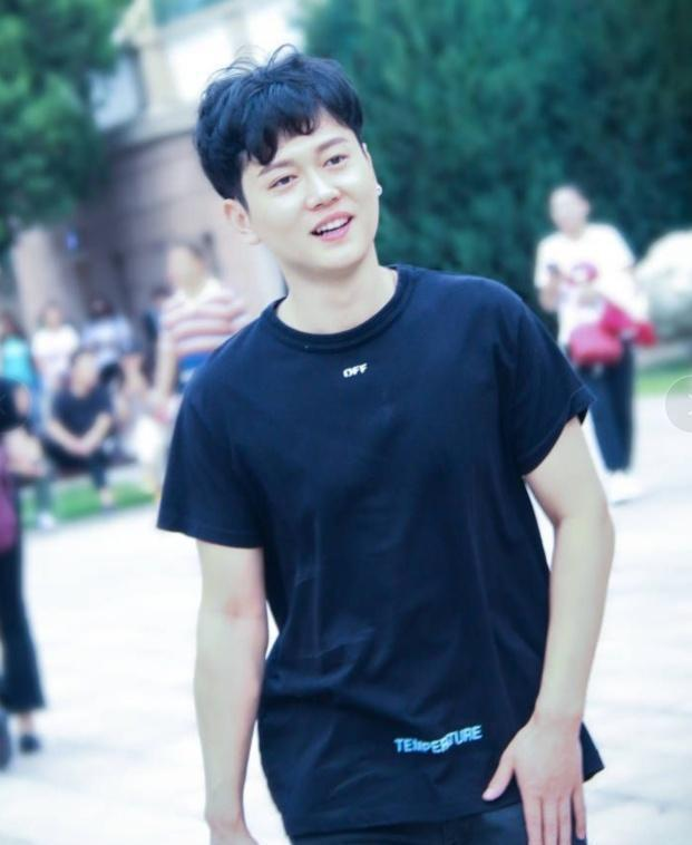 周九良|毒唯互撕殃及绝症病人？周九良二度发文正向引导，孟鹤堂回应惹争议