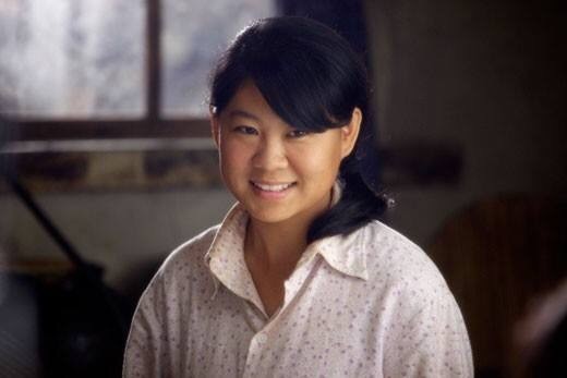 小沈阳|小沈阳13岁女儿晒照，穿露脐装秀好身材，最丑星二代完美逆袭