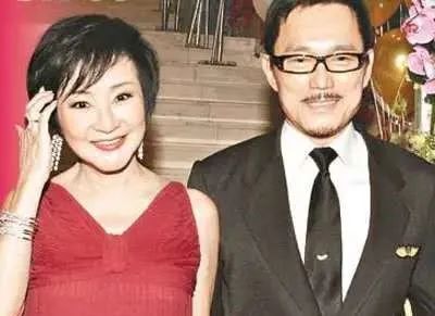 张柏芝|她是张柏芝的婆婆，28岁嫁渣男，初婚生巨星，49岁再嫁良人