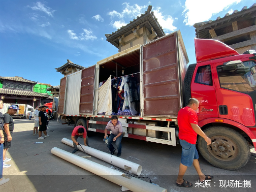 横店镇|直击横店开工：百余剧组进驻，移动厕所都靠抢