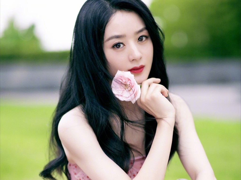 赵丽颖|赵丽颖《中餐厅》表现差，被指与上一季差距明显，杨紫满是正能量