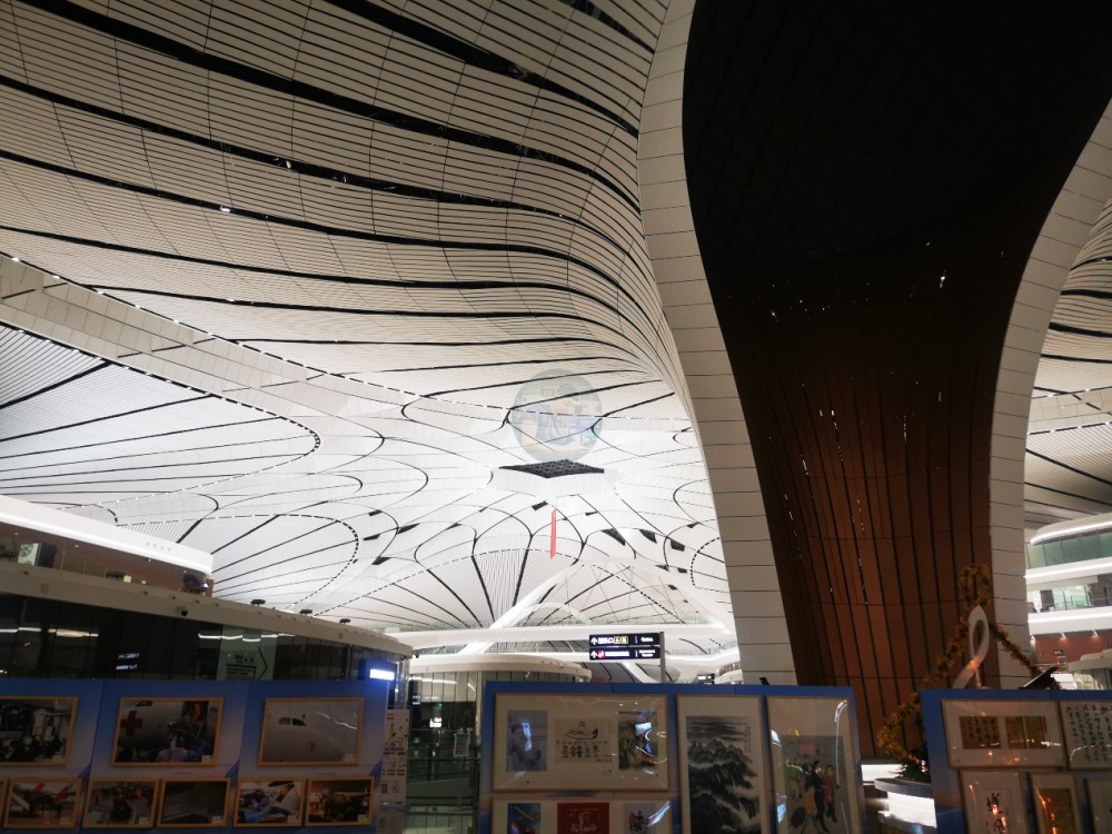 机场|北京大兴机场的尴尬：有国际化大机场风范，但实际体验不很方便