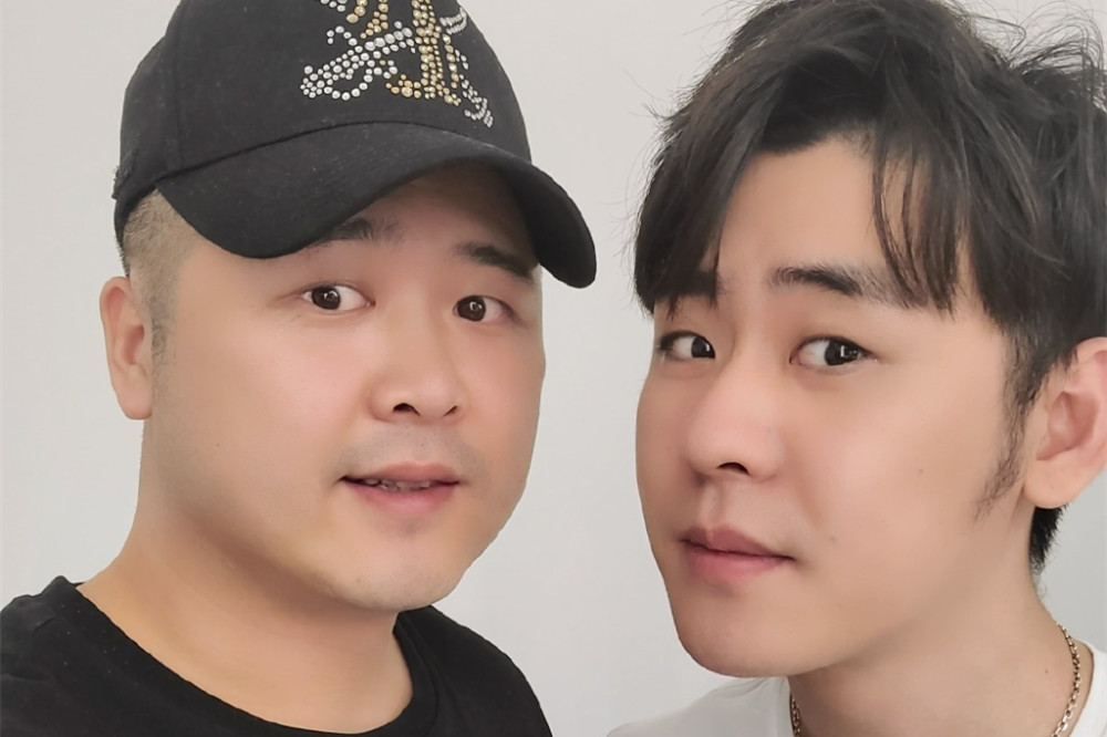 张云雷|张云雷正式收徒，3岁弟子已会叫“师娘”，其父是郭德纲助理