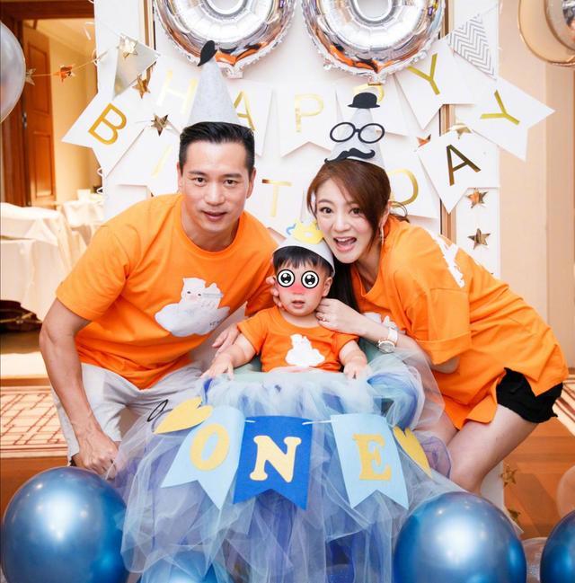 陈凯歌|吃瓜日报丨陈凯歌长子参加富二代聚会；萧亚轩与小16岁男友秀恩爱