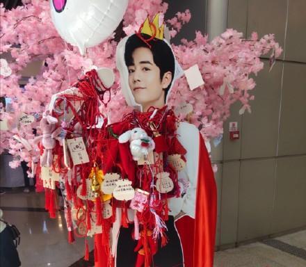 粉丝|太过分！227粉到成都群光广场挑衅肖战粉线下活动，粉丝不给脸色被误解？