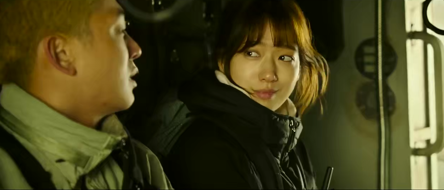 票房|韩国票房冠军，居然是个大烂片