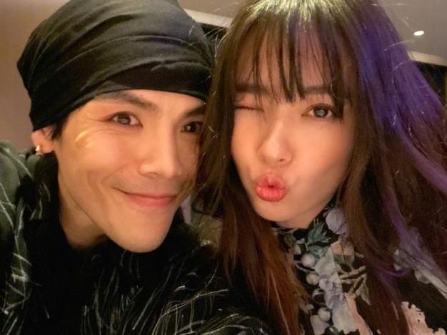 郭碧婷|郭碧婷即将临产，向佐却在推销自创品牌，结果被网友骂惨了