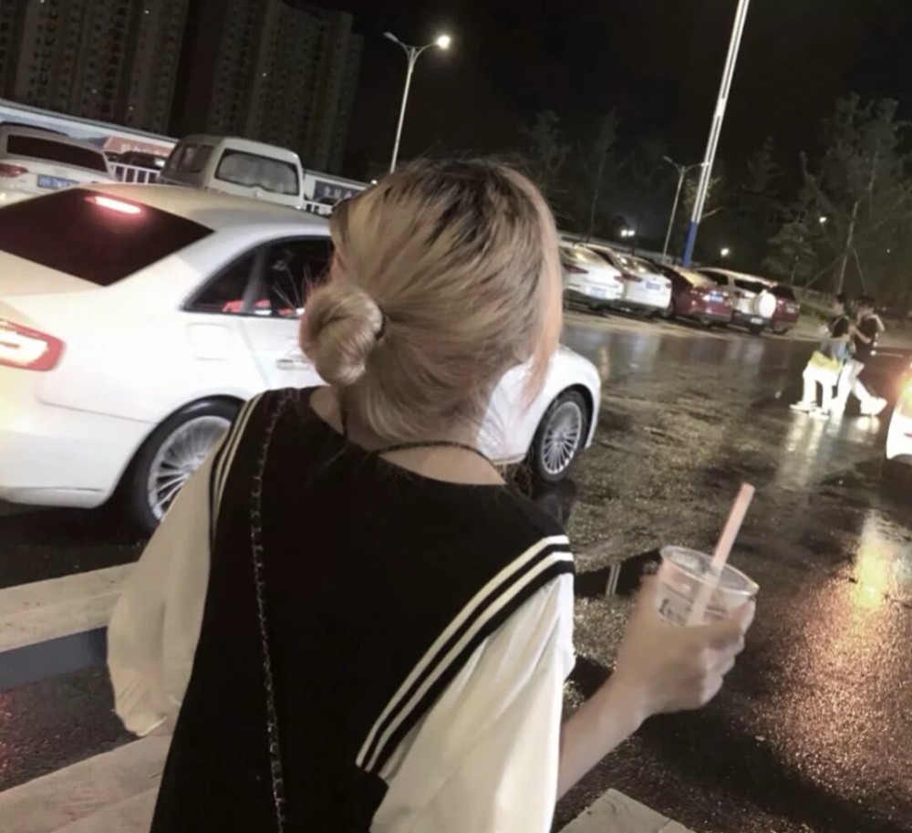 微丧女头我想见你不远万里