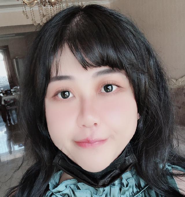 直播翻车后乔碧萝就被平台封杀,至今都不能拥有自己