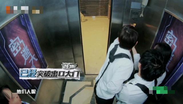 杨幂|杨幂邓伦两家粉丝陷骂战！起因简直太可笑，俩人多年友谊要凉凉？