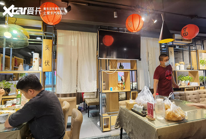 饺子|美食探店：敢挑战满姐臭豆腐馅饺子吗？