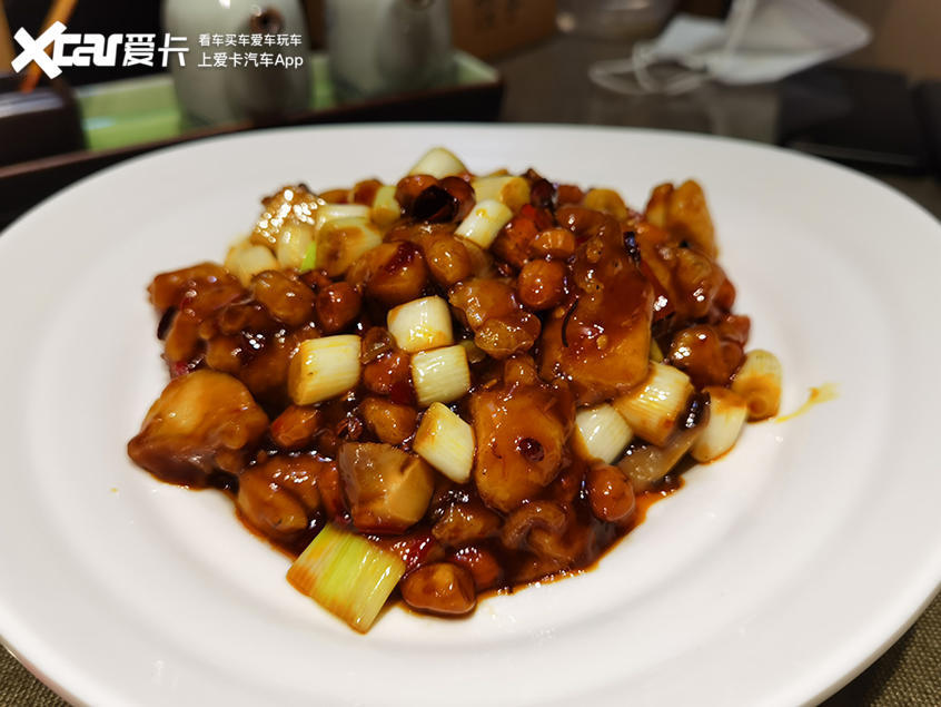 饺子|美食探店：敢挑战满姐臭豆腐馅饺子吗？