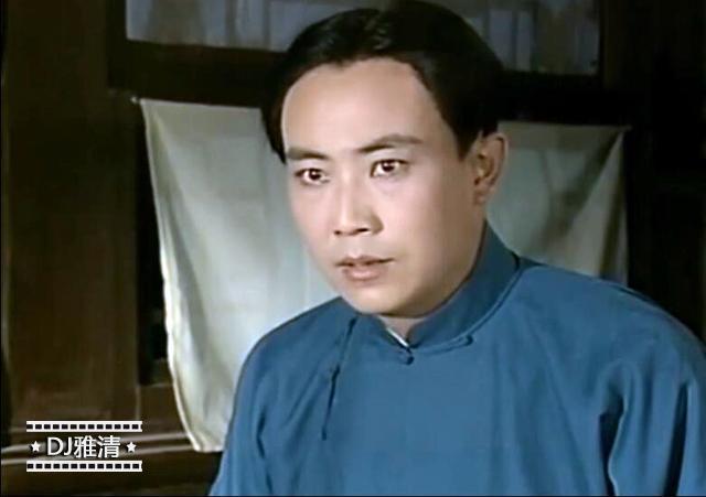 林达信扮演高觉新那么,如今33年时间过去了,剧中的这些演员都怎么样了