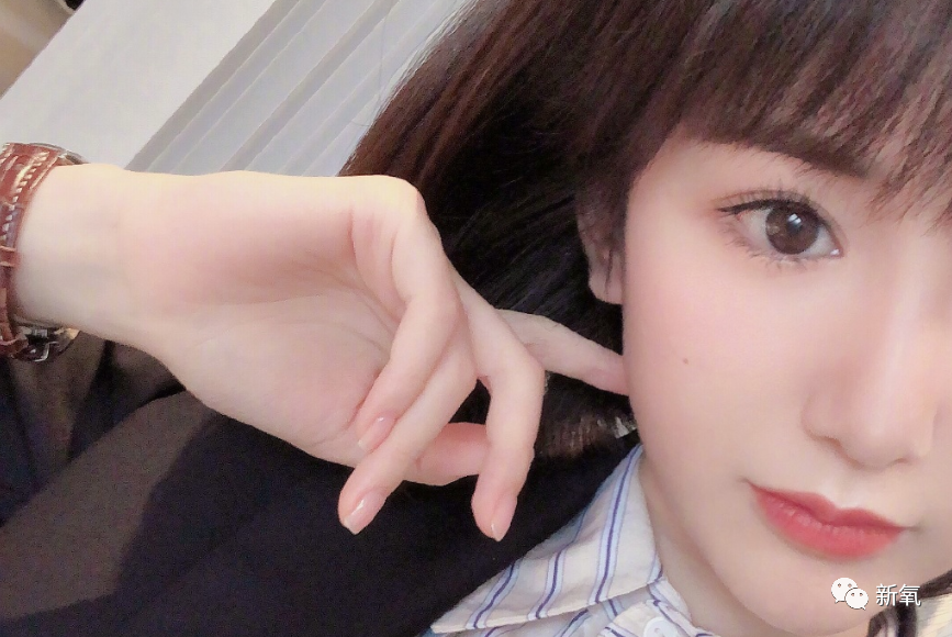 毛晓彤|明明痕迹重，为什么大家对毛晓彤的非工业糖精脸那么宽容？