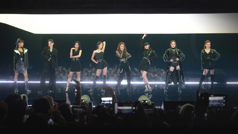 青春芒果夜|《青春芒果夜》朱一龙黄晓明蔡徐坤点燃青春，定制舞台炸燃全场！