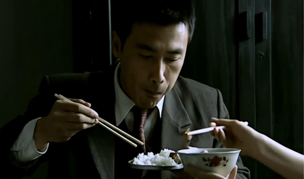 柳云龙|柳云龙的《暗算》是真实的历史记录？有人说：黄依依早就该关起来