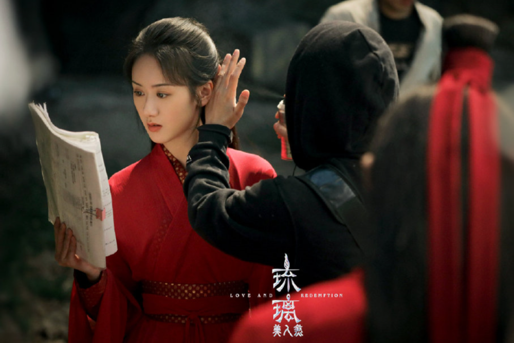 琉璃|《琉璃》被指撞款《香蜜》，女主受欢瑞力捧，能否复制杨紫的成功