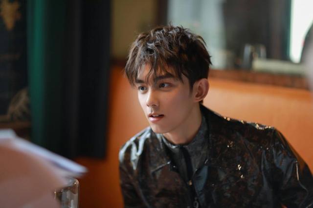 吴磊|吴磊被质疑撕番？资本力量比想象中的还要豪横