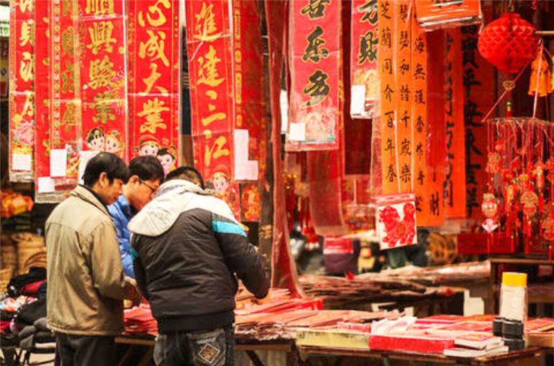 对联|才女出上联“洞中泉水流不尽”，才子妙对下联，才女：我嫁给你