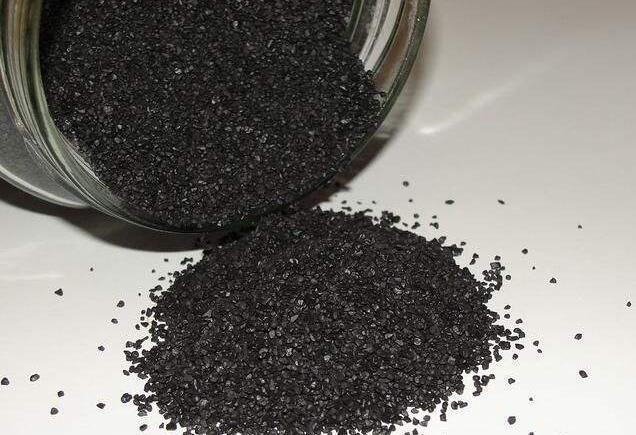 他们发现丹砂,也就是硫化汞,在空气中煅烧可以得到液体的银色物质.