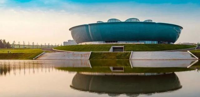 土味建筑又添重量级成员!这几个都是碗组成的博物馆,你看饿了么?