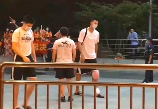 辽宁男篮|北京扎心了！阿联承认辽宁更难对付 广东核心伤病总决赛埋隐患