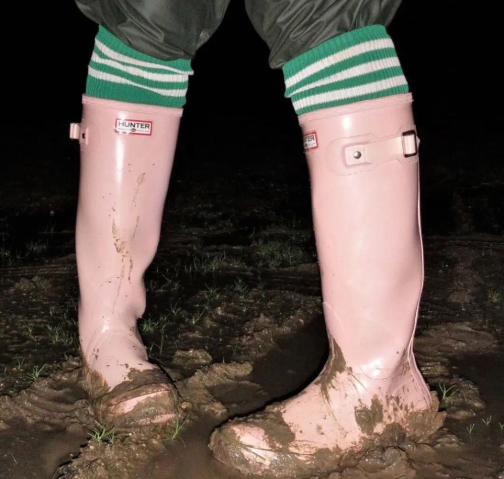 雨靴|“暴雨蓝色预警”准备好踩水装备了么？