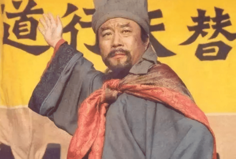 李雪健|李雪健：演完《水浒传》宋江，爱人打电话给我，让我千万别回山东