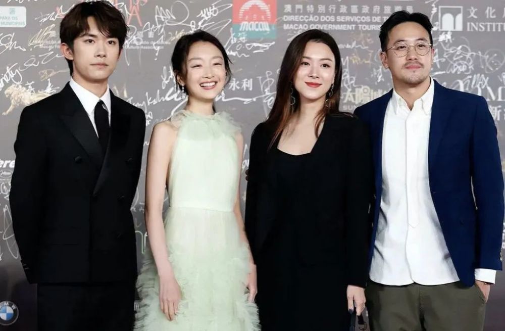 曾志伟|曾志伟送亡妻火化，自曝太太患多种癌症，曾国祥透露母亲希望海葬