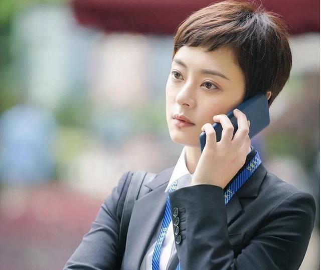 孙俪|闫妮白玉兰夺视后，孙俪被骂上热搜：用力过猛，也是一种灾难