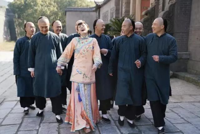 孙俪|闫妮白玉兰夺视后，孙俪被骂上热搜：用力过猛，也是一种灾难