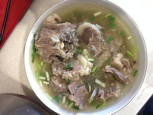 小时候谁家里炖了羊肉简直能馋哭一楼道宁夏羊肉怎么就这么好吃