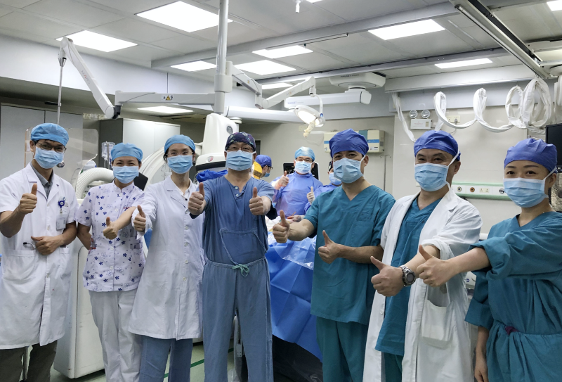 主动脉|不开胸骨就能置换主动脉瓣，64岁阿叔8年的困扰解决了