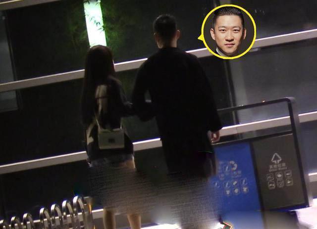 曹云金|曹云金发财后桃花不断，离婚一年再交小女友，两人甜腻如老夫老妻