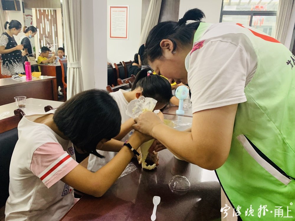 宁波|宁波姑娘自学“十八般武艺”，专做社区居家养老公益！背后的故事有点暖