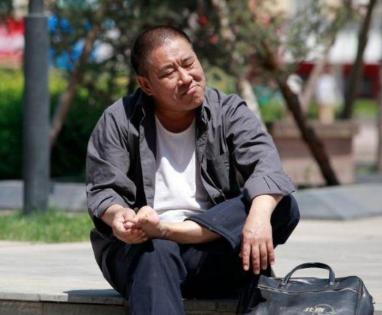 人丑还渣7岁摔歪嘴27岁骗美娇妻杜旭东身份不简单