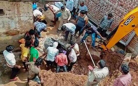 印度_社会|印度男子请人修建化粪池，结果6人中毒死亡其中2个还是自己儿子